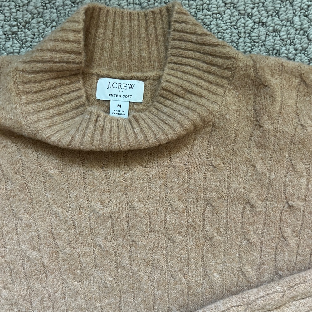 Cashmere Women's Cowl Neck soft Sweater in Warm Tan size M J Crew